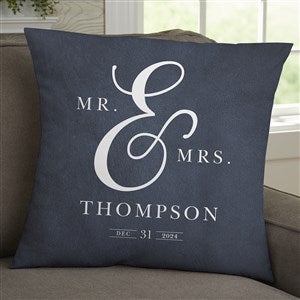 Moody Chic Personalized Wedding 18