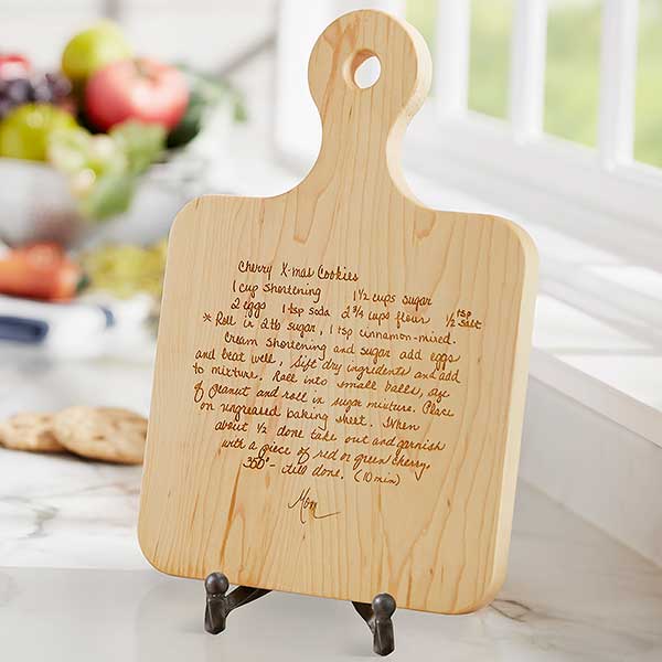 Personalized Cutting Board, Maple, Family Name