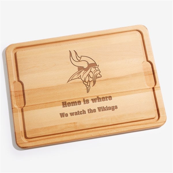 NFL Minnesota Vikings Personalized Maple Cutting Boards - 33417