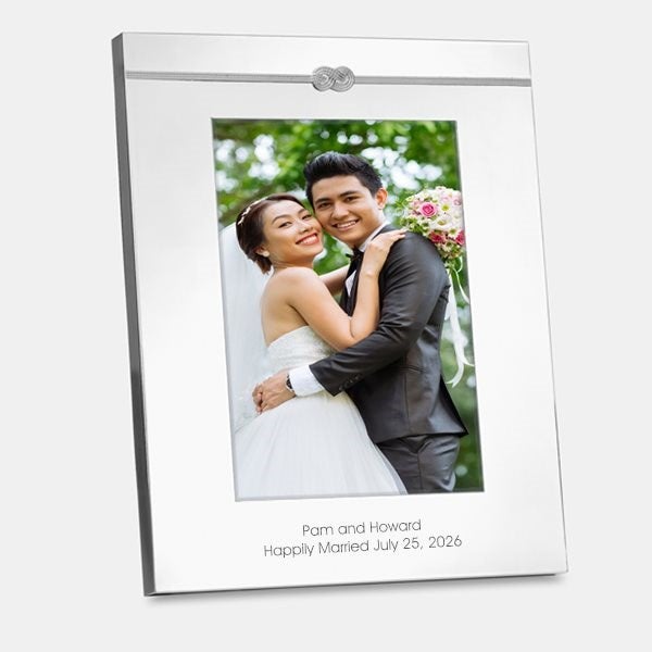 review-960809.jpg